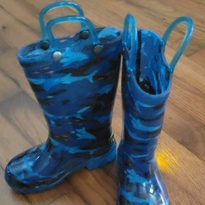 Toddler boy light up rainboots